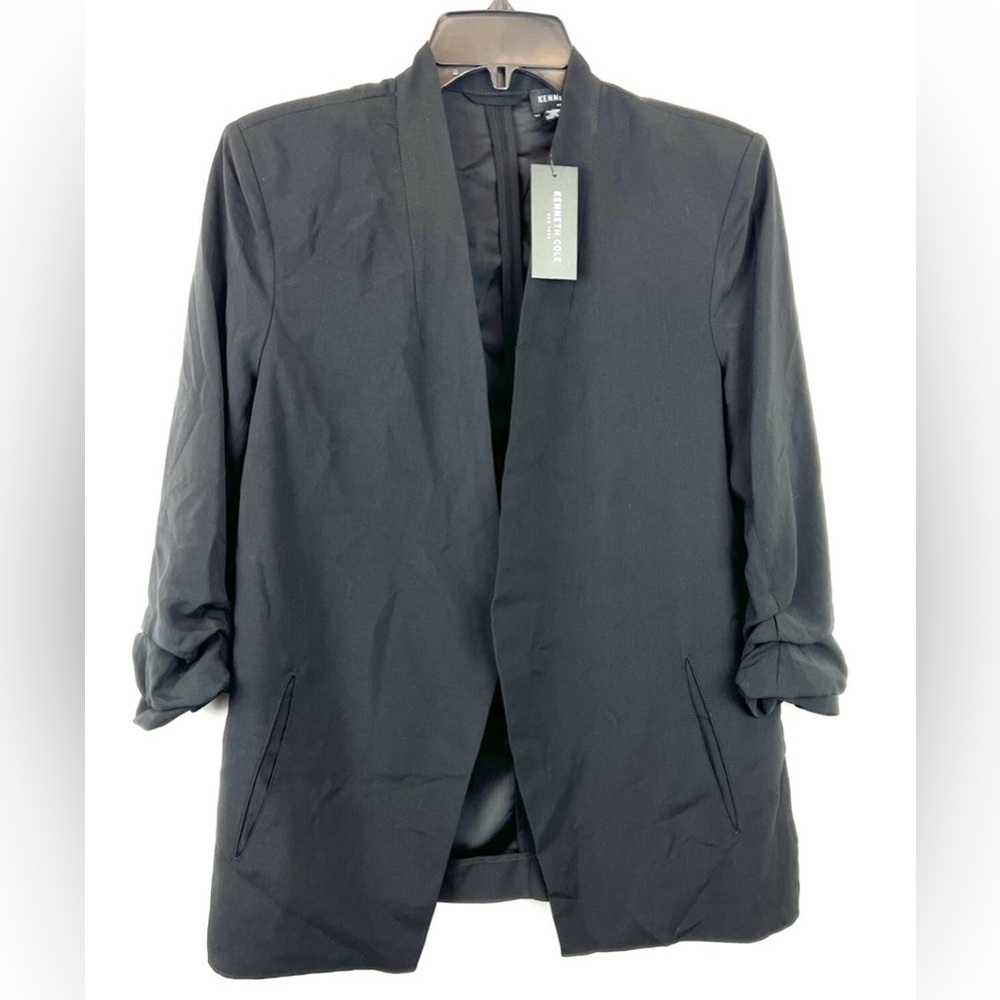 Kenneth Cole Women’s Black Open Blazer Size M, Shoulder Pads